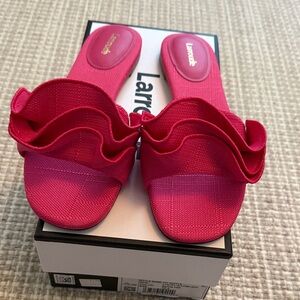 Larroude Ivy Ruffle Slide Sandals LIKE NEW Women’s Size 10 Raffia Pink